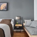 Elegant Apartment Zoliborz Arkadia By Renters Prestige